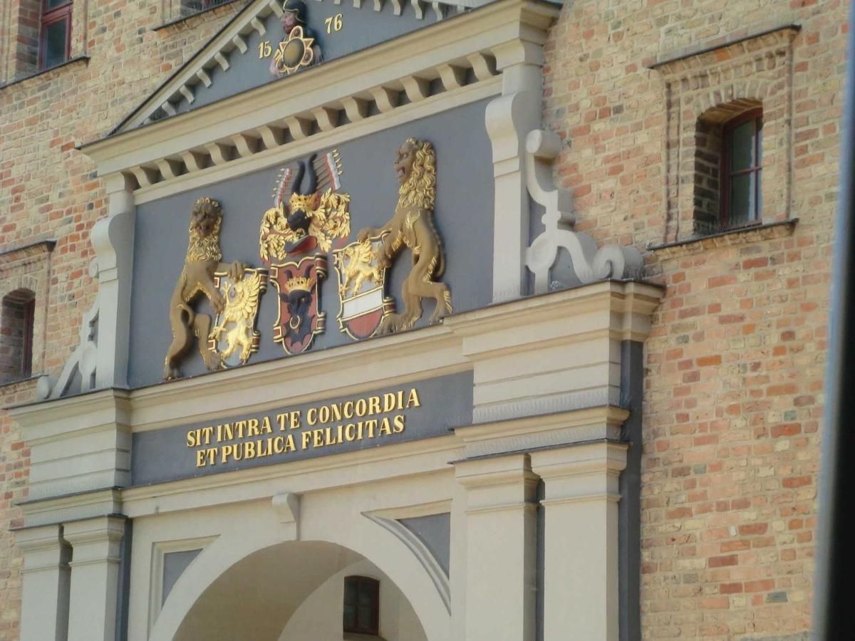 Ferienwohnung Schuett _ Objekt 259 Rostock Exteriör bild